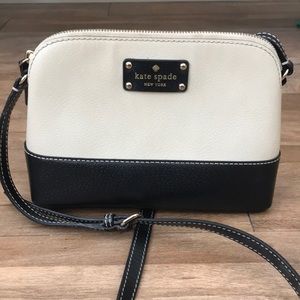 Kate spade black and creme purse